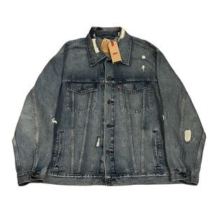 Levi’s Distressed Denim Jacket NWT
